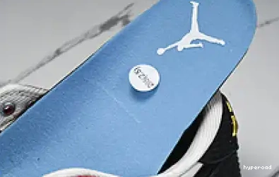 Hyperoad Room Retro Jordan 1 Trophy OG Low Home 0608